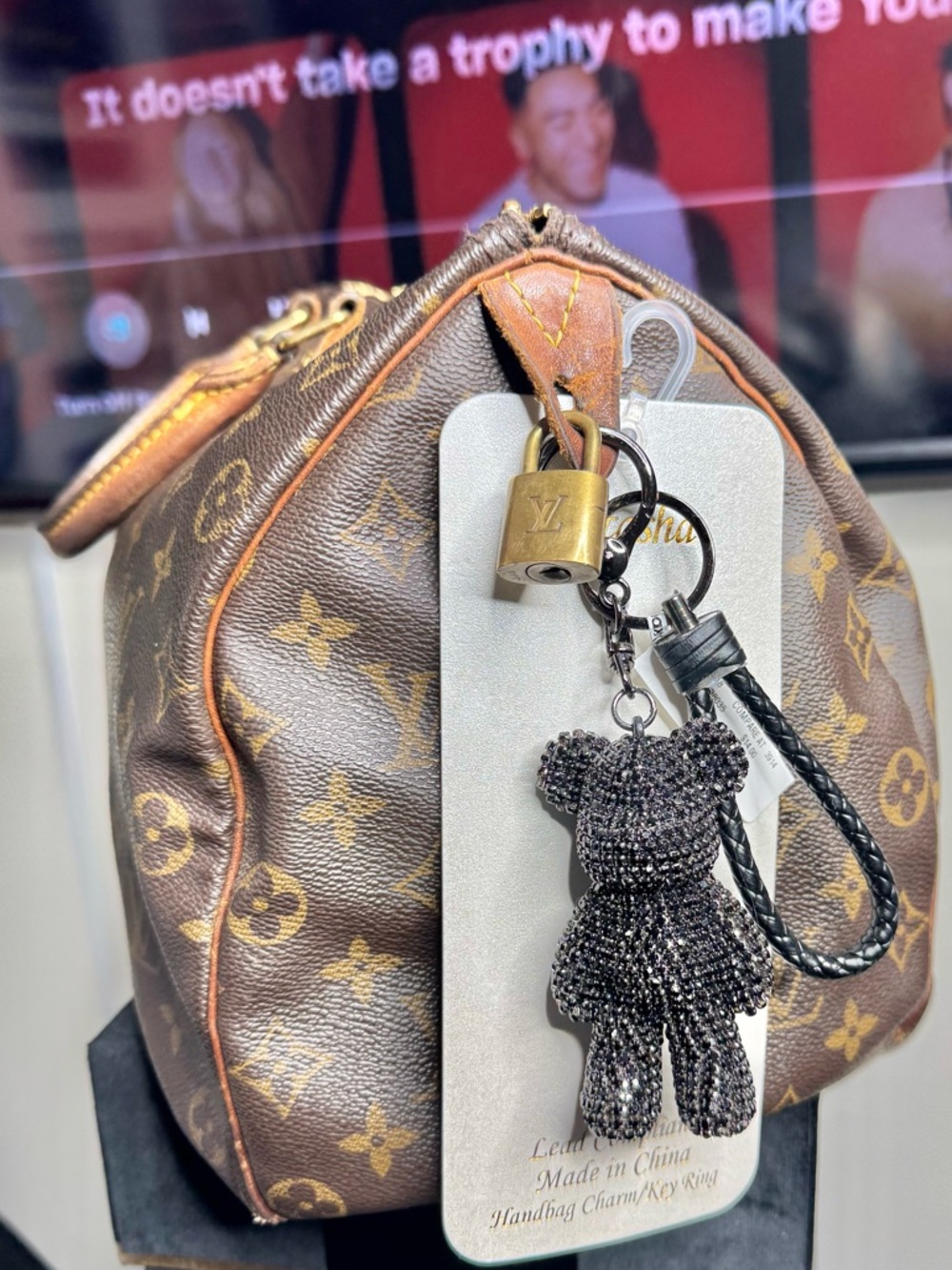Natasha Black Rhinestone Teddy Bear Keychain Crystal Bling‎ Bag Charm Cute Gift - Picture 2 of 4